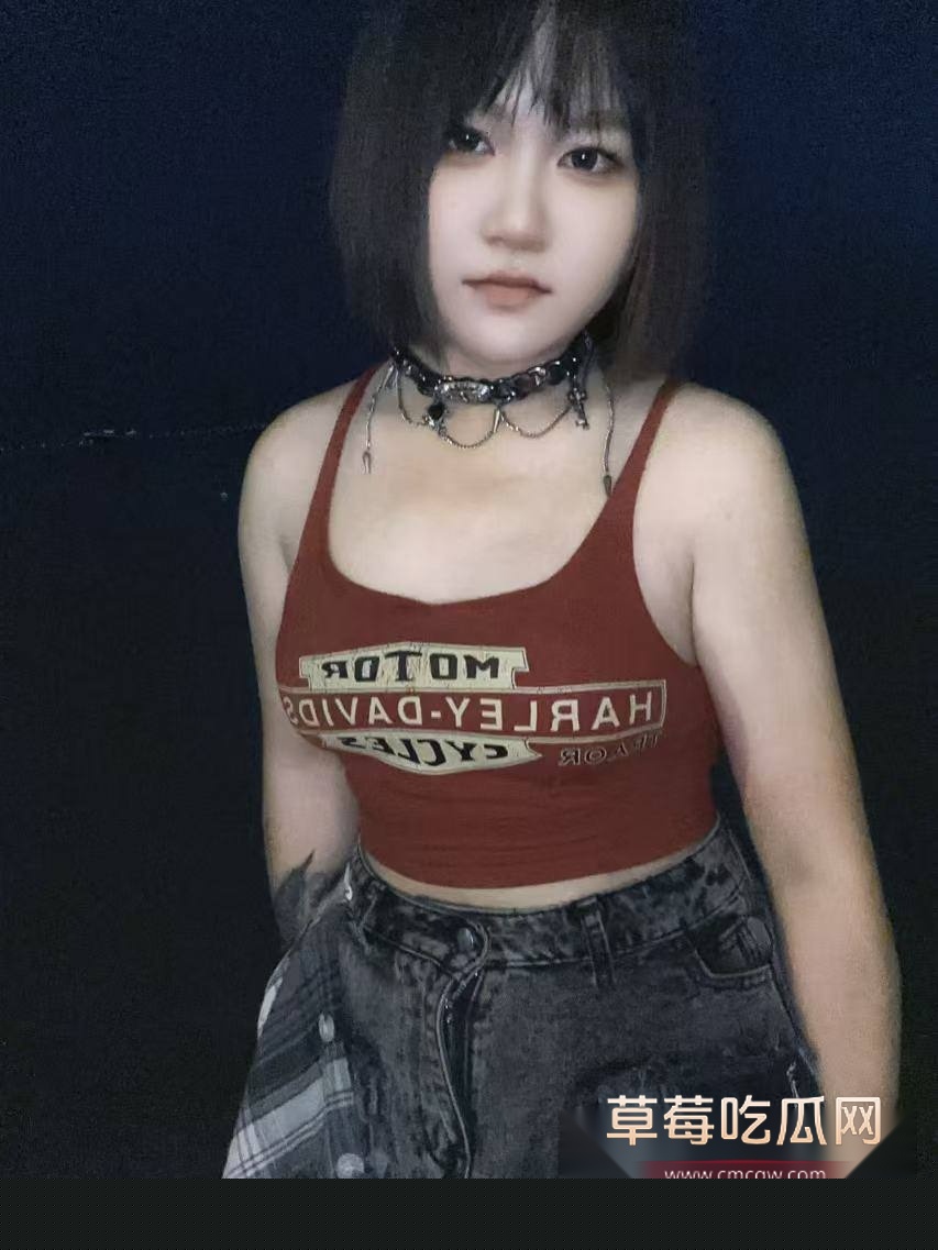 甘肃嘉峪关气质女销售徐璐被曝私下与客户进行钱色交易 私拍扒逼视频勾引客户下单 骚的离谱！ 6