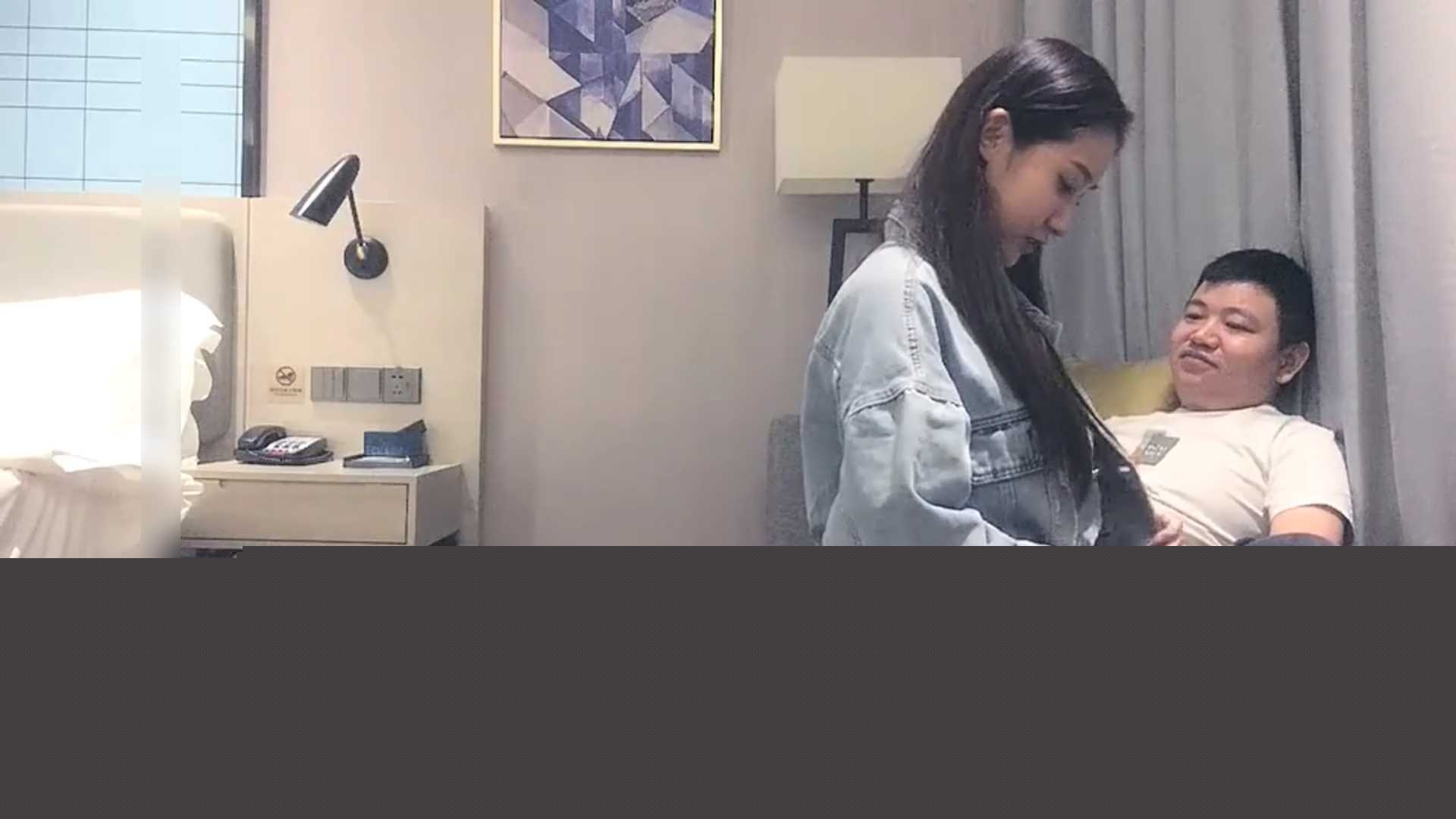 太子探花极品极品播音员 17 太子探花极品极品播音员 17