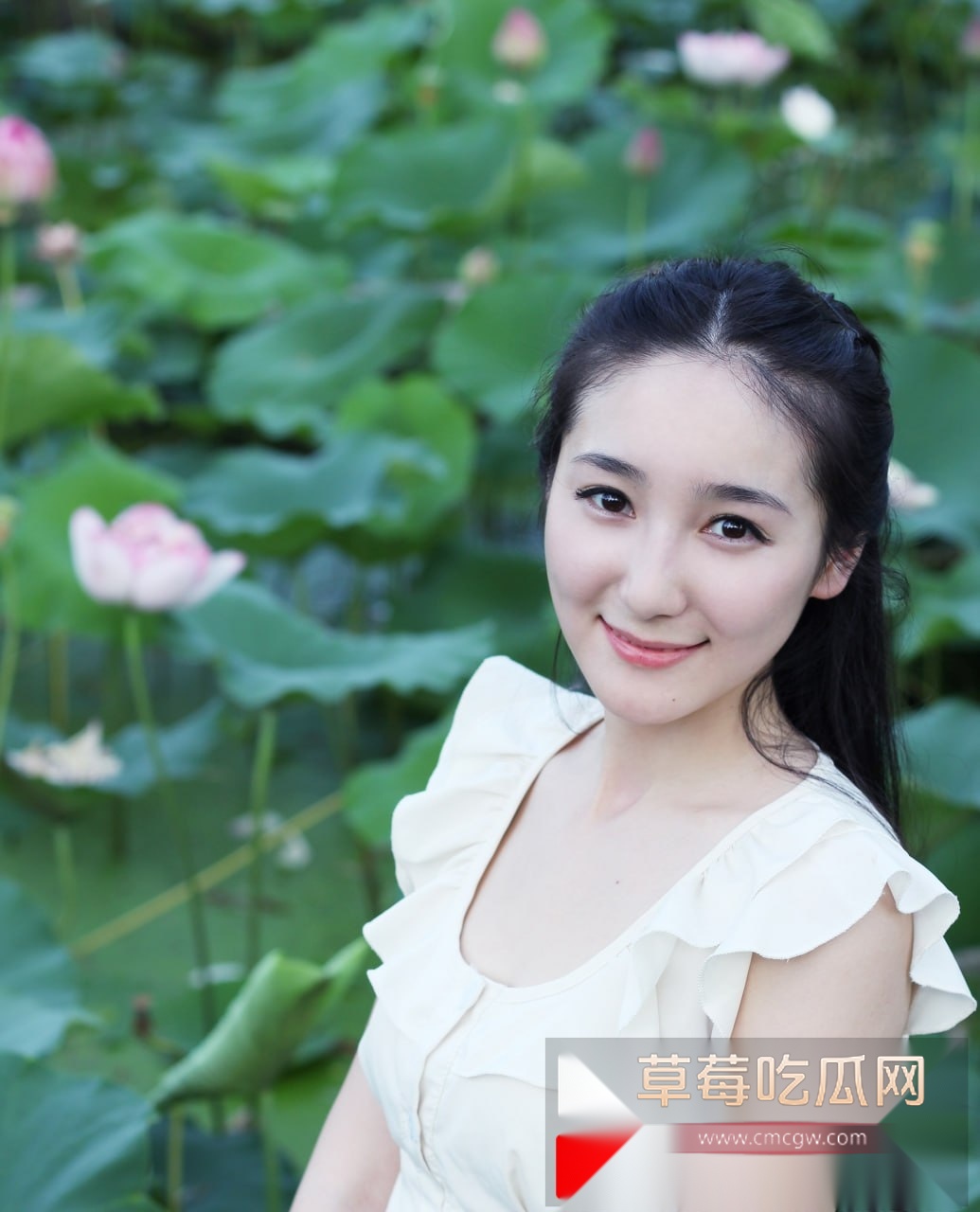 中国教育电视台美女主持人陈慧与男友不雅视频泄露 镜头前气质高雅的她私下双腿大张求操 可惜视频泄露后她被辞退 前途尽毁！ 15