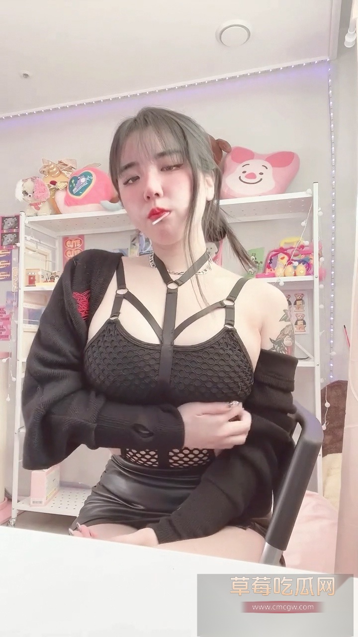 韩国顶级巨乳福利姬echih粉丝福利私拍流出 顶级财阀才能享用的肉体粉逼 免费展露给男粉观看！ 5