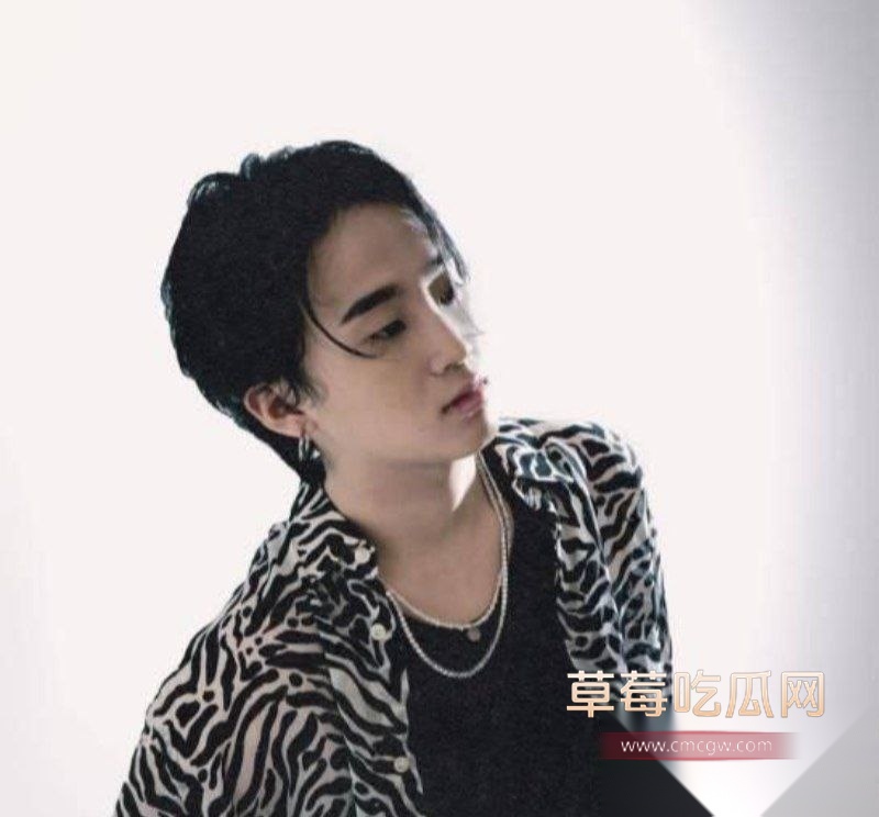 中国天才Rapper DArk迪雅克惊曝涉嫌分食大麻在韩国被逮捕 引爆了民众关于说唱圈黄赌毒混乱的大肆议论! 6 中国天才Rapper DArk迪雅克惊曝涉嫌分食大麻在韩国被逮捕 引爆了民众关于说唱圈黄赌毒混乱的大肆议论! 6