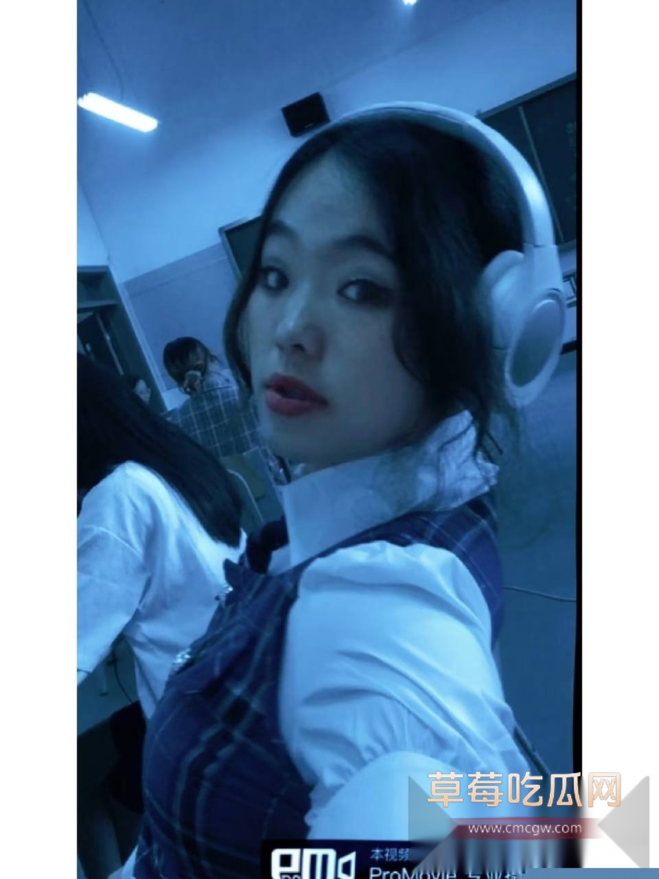 抖音2.7w粉丝坦克女神 重度嗜睡症患者 裸聊福利视频被曝光 肉感十足的身材和奶子超适合有独特性癖的金主! 9 抖音2.7w粉丝坦克女神 重度嗜睡症患者 裸聊福利视频被曝光 肉感十足的身材和奶子超适合有独特性癖的金主! 9