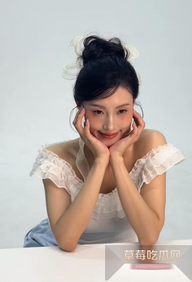 南京舞蹈学院女神孙忆梦私下淫荡视频曝光 6 南京舞蹈学院女神孙忆梦私下淫荡视频曝光 6