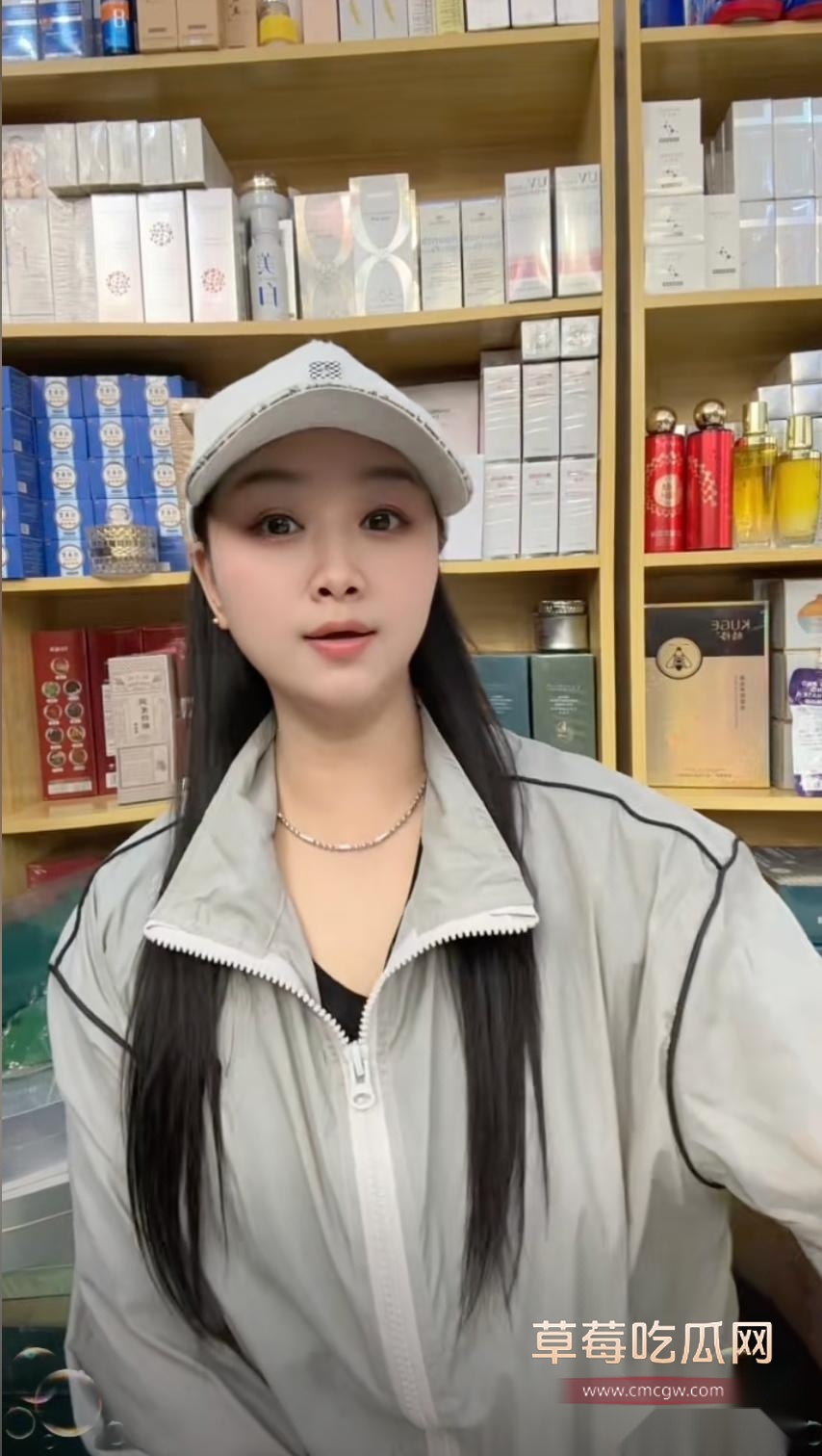 河南焦作游泳博主小酒窝 20