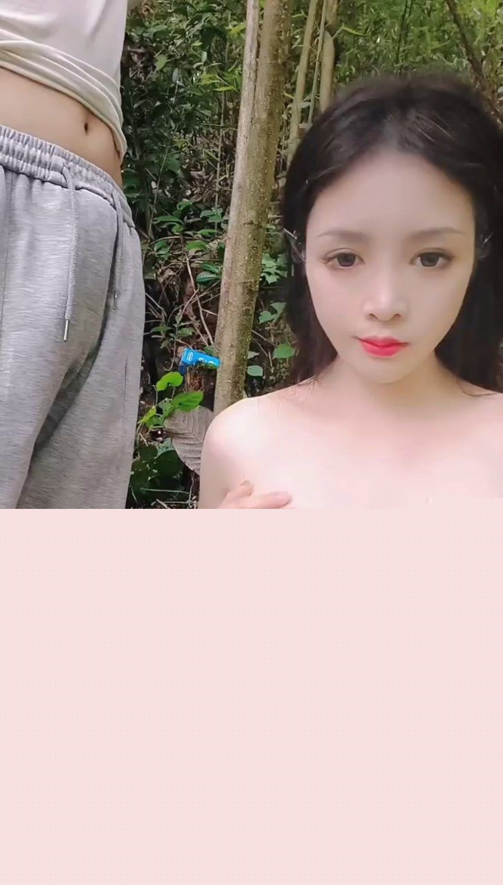 颜值博主李婉儿户外野战直播1 颜值博主李婉儿户外野战直播1