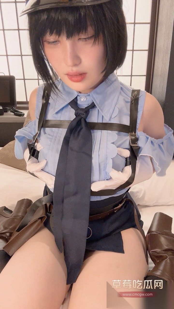 巨乳萝莉Broccoli 在线cos美艳女警官发骚 白虎美穴加性感黑丝释放11>2的惊人诱惑力 妥妥100分小母狗! 1 巨乳萝莉Broccoli 在线cos美艳女警官发骚 白虎美穴加性感黑丝释放11>2的惊人诱惑力 妥妥100分小母狗! 1