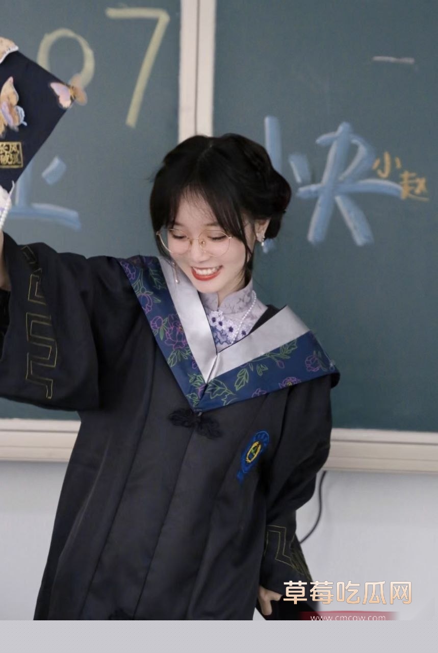 河北邢台气质小美女赵欣阳被渣男故意接近调教 本文静内向的她被渣男带坏床上反差撅屁股求插！ 5