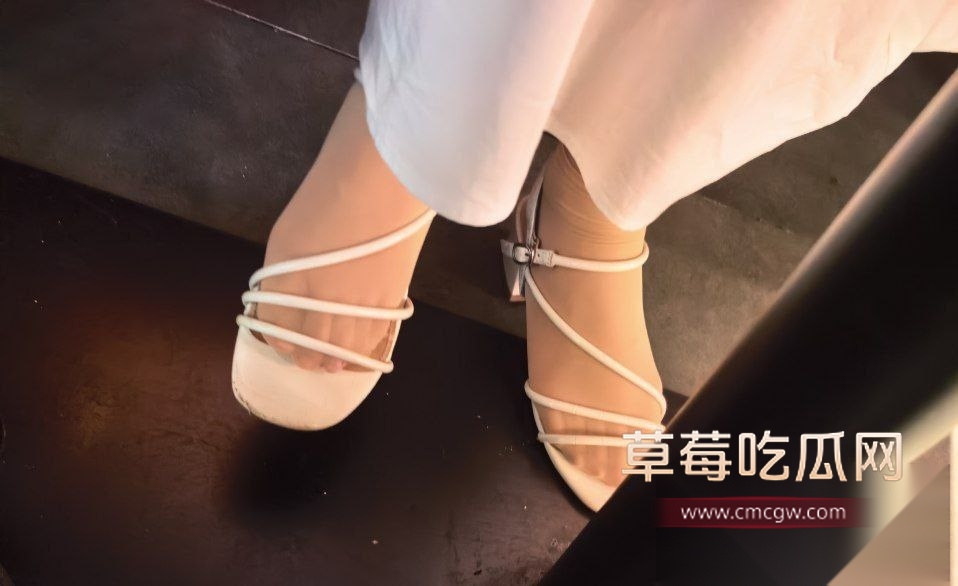 河北邢台气质小美女赵欣阳被渣男故意接近调教 本文静内向的她被渣男带坏床上反差撅屁股求插！ 7