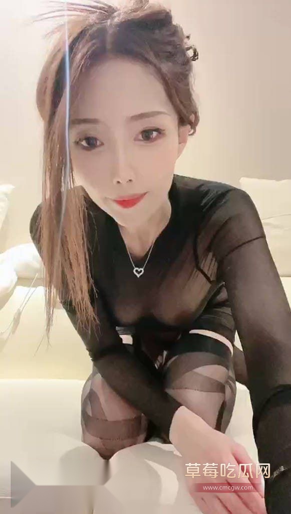 抖音御姐女神思刀普万元定制系列流出1 抖音御姐女神思刀普万元定制系列流出1