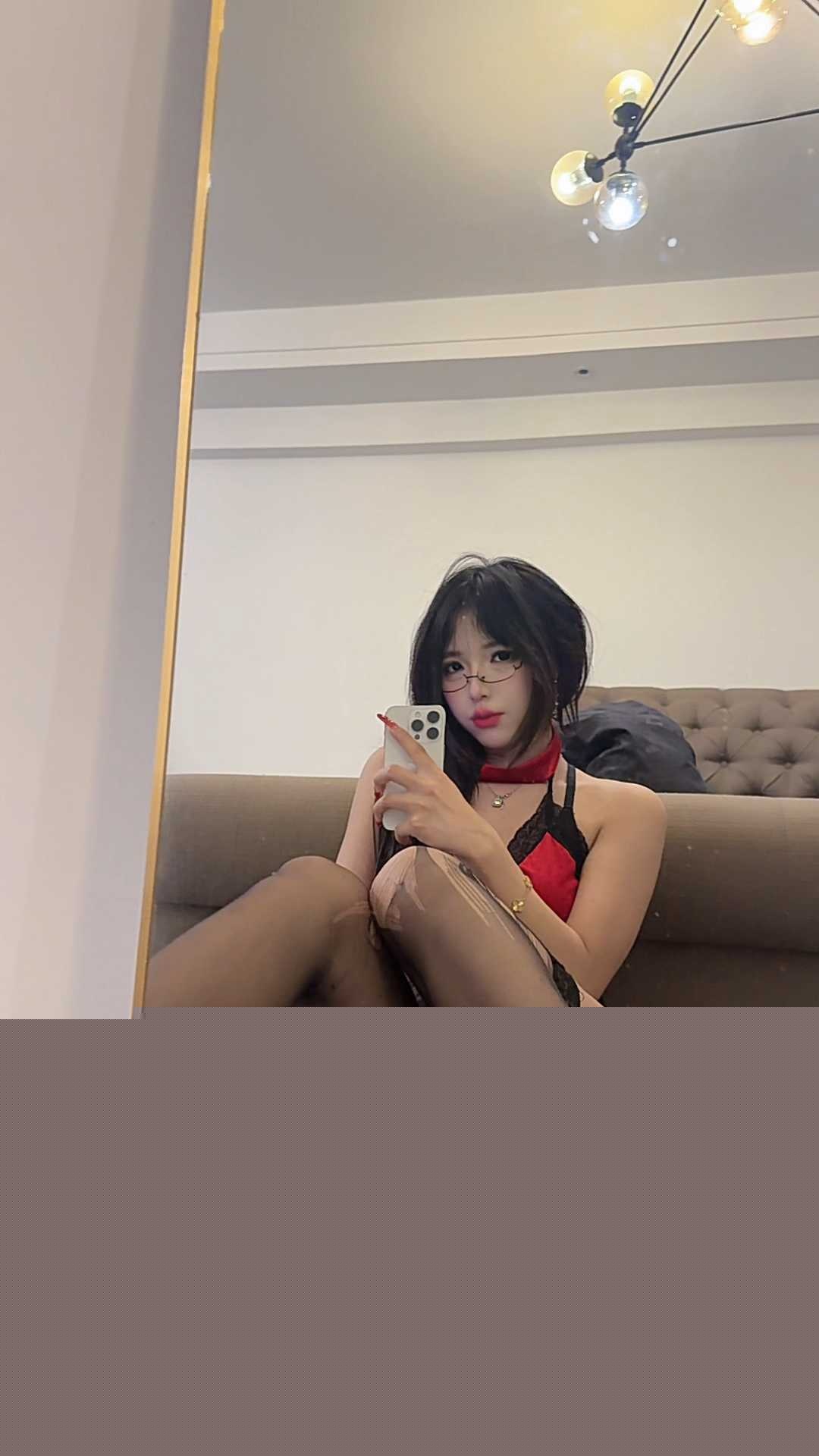 浙江杭州带货主播 冯晓燕 23