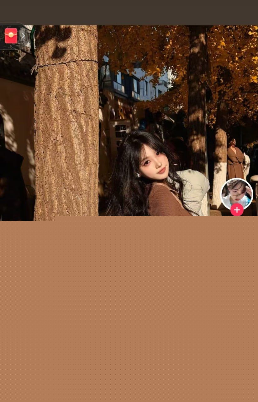 抖音小仙女和她男友的照片4