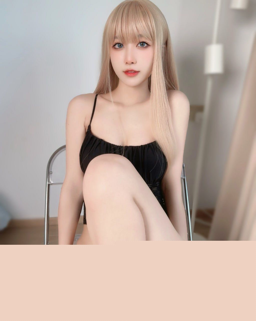 人气女菩萨布丁大法怼脸足交诱惑3