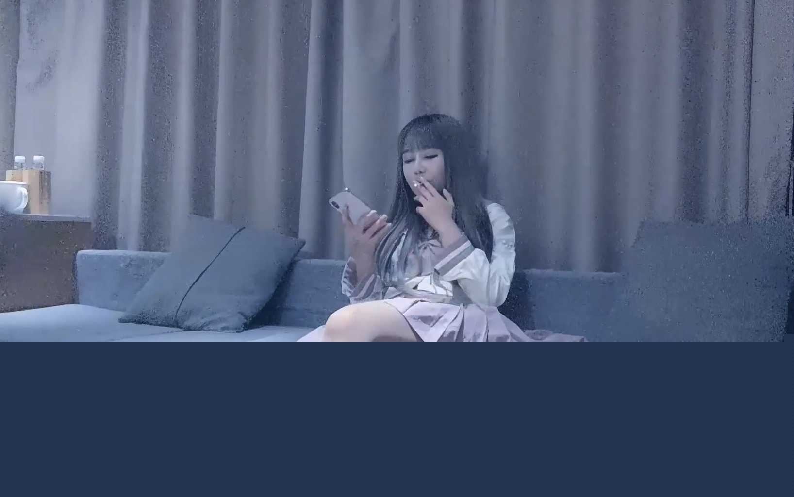 JK纹身大奶妹子 2