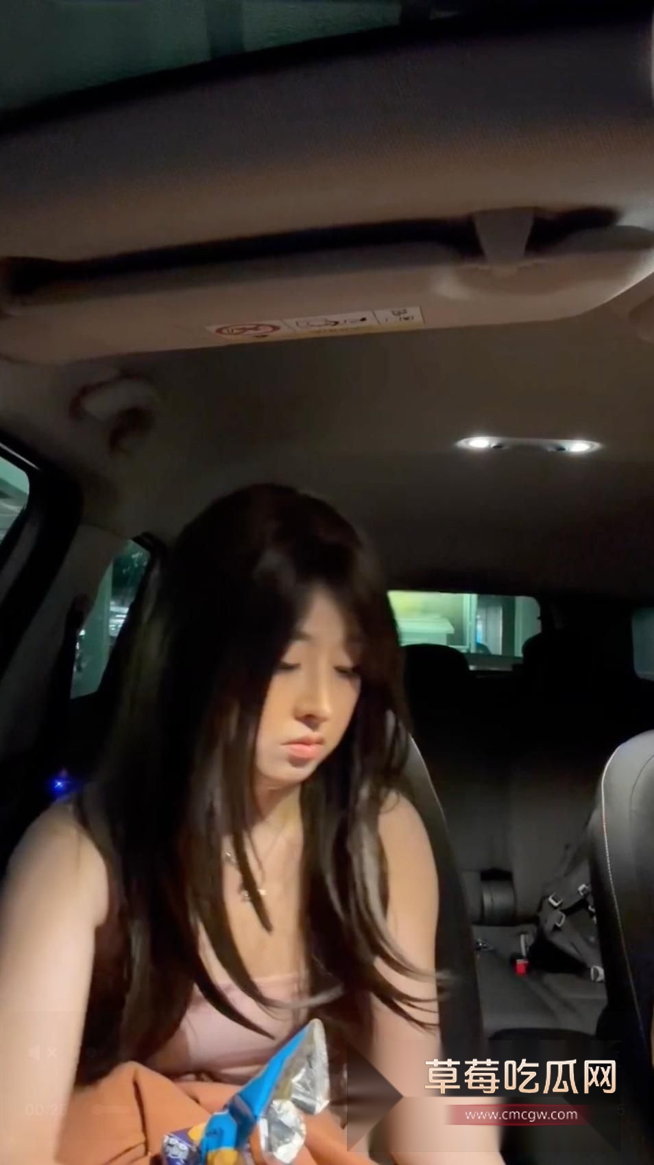 推特网黄噗噗pupuwaifu新作之宜家停车场1 推特网黄噗噗pupuwaifu新作之宜家停车场1