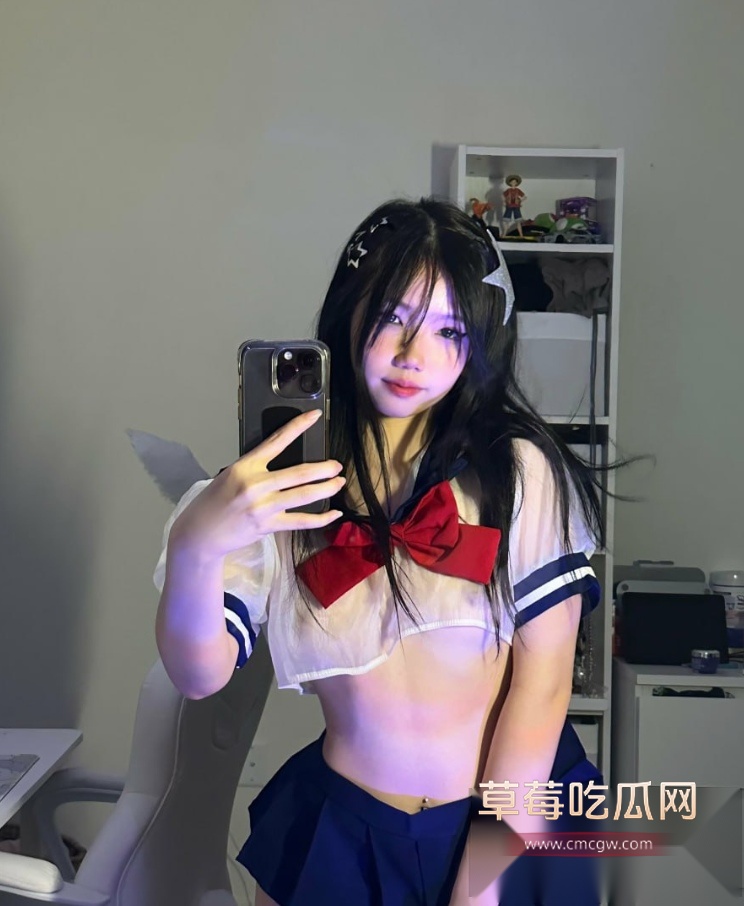 韩国人气网红aryminh最新作品火爆上线 齐刘海黑丝嫩妹在线吞吐男友鸡巴 超强大屌险把妹子操哭！ 2