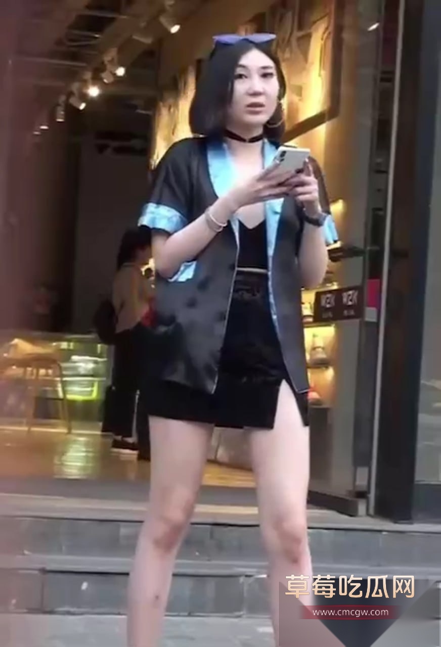 极品少妇真空短裙恨天高 5