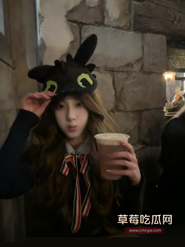 山东潍坊艺校毕业生赵思珊5