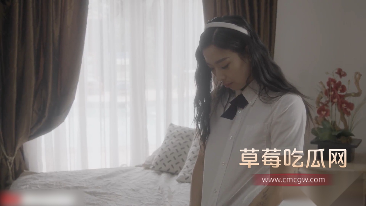 Pornhub高颜值人气韩国正妹「ElleLee」高颜青春美眉吃鸡啪啪身材高挑长相甜美在家被大吊洋男友无套输出.00001901.Still002