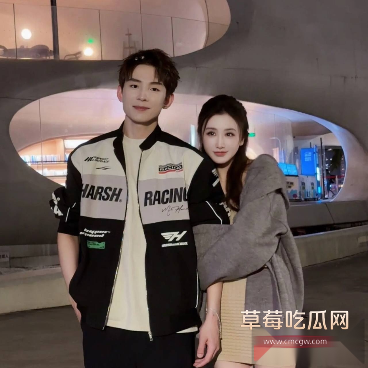 抖音百万粉丝男网红 F小奇 被曝约炮身材火辣已婚女粉 线上直播圈钱线下暗戳戳与少妇秀恩爱 5 抖音百万粉丝男网红 F小奇 被曝约炮身材火辣已婚女粉 线上直播圈钱线下暗戳戳与少妇秀恩爱 5