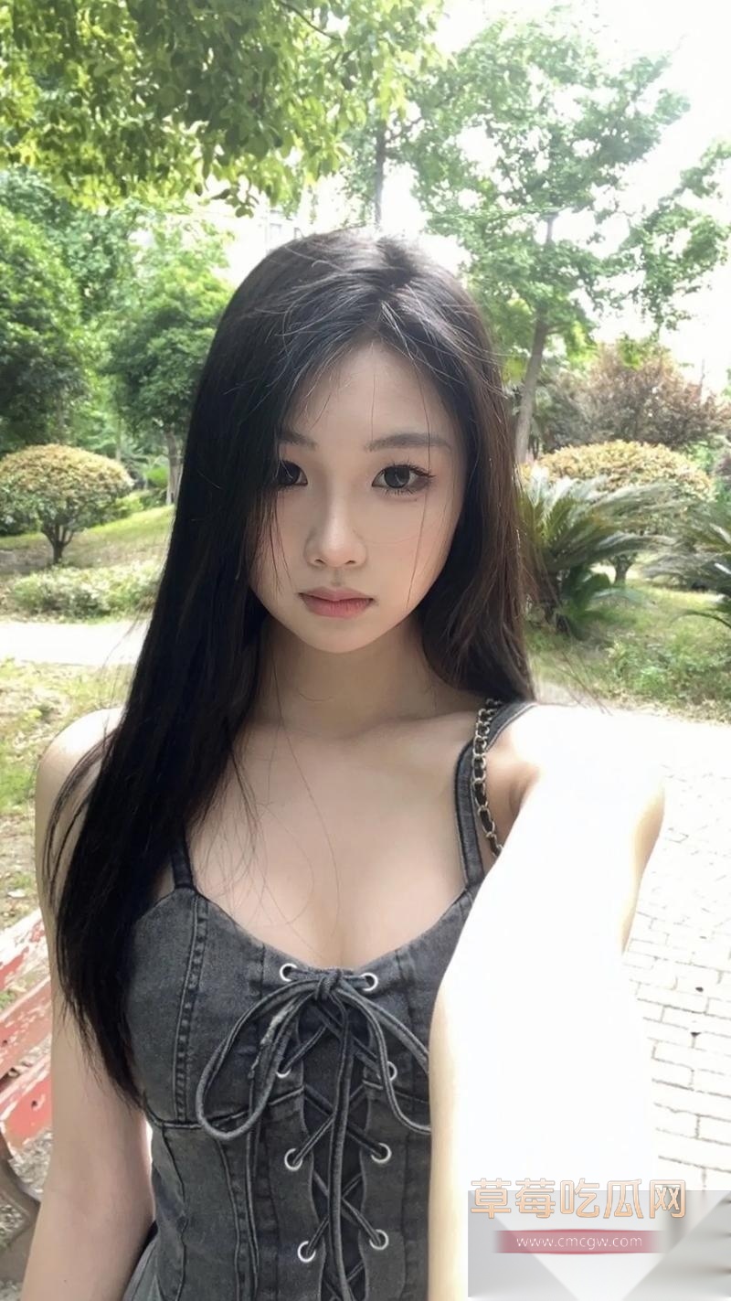 超清纯妹子口爆射爆 1 超清纯妹子口爆射爆 1