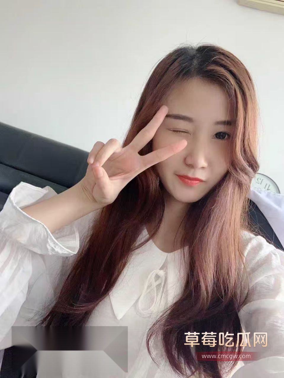 河北孟村张倩倩离婚后的生活让她欲火焚身 在网上找大哥饥渴骚聊 还附带自己露奶抠逼的视频 河北孟村张倩倩离婚后的生活让她欲火焚身 在网上找大哥饥渴骚聊 还附带自己露奶抠逼的视频