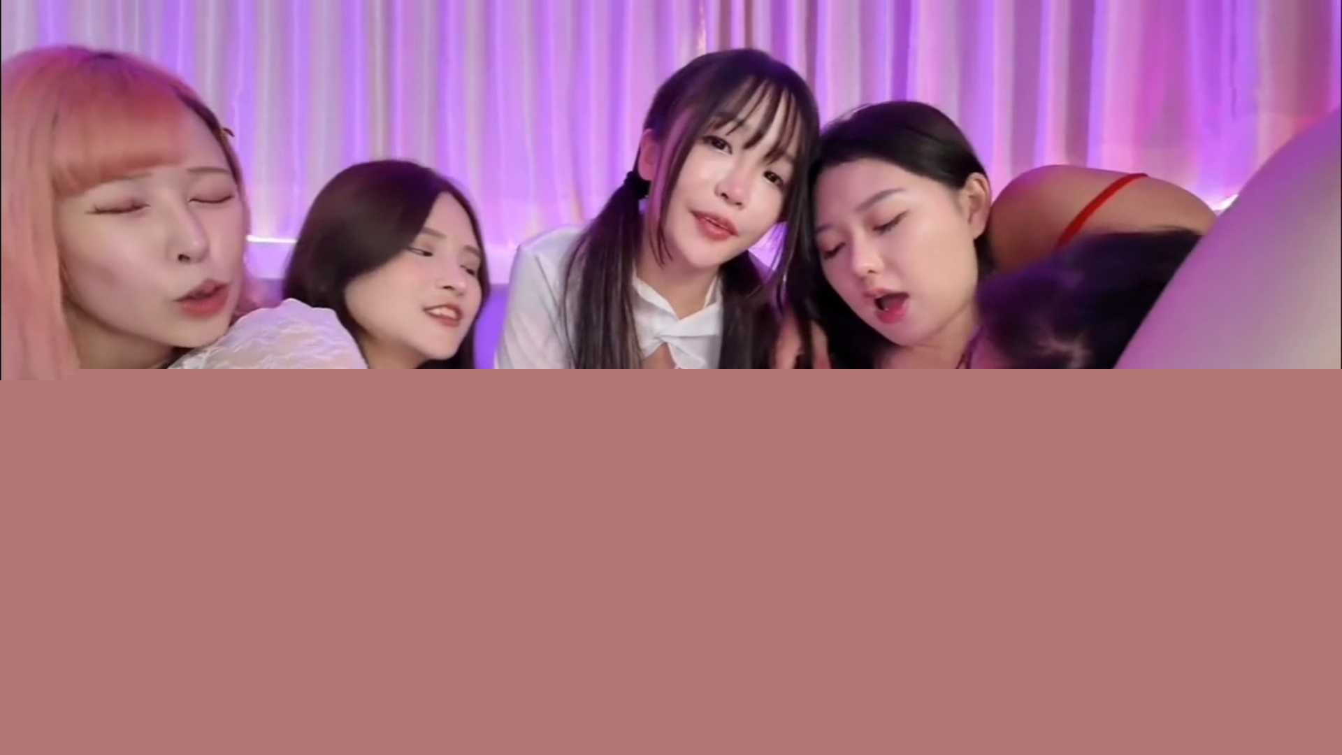 台湾顶级女网黄聚会拍摄 魏乔安 8