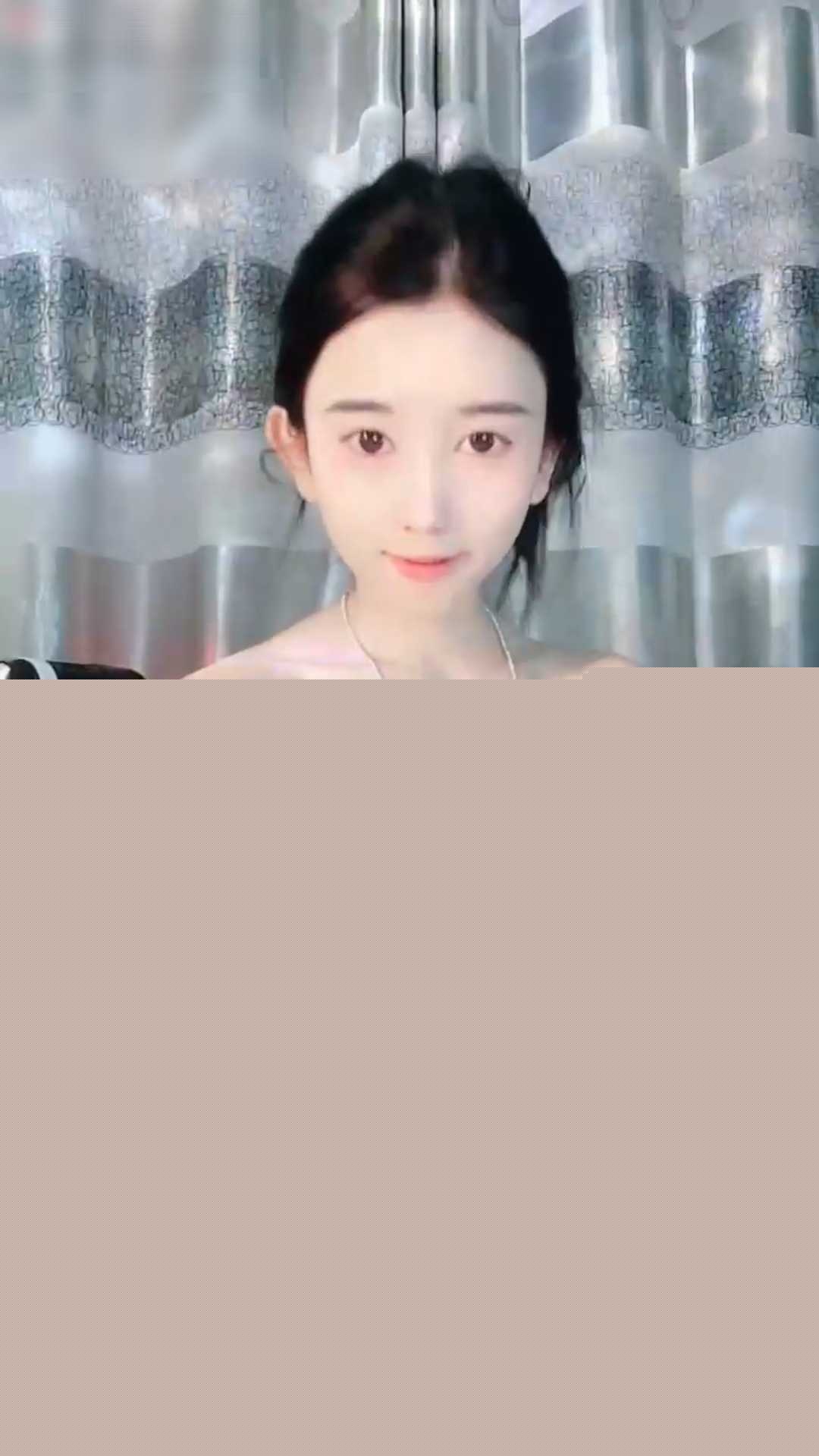 昆明巨乳高颜主播大尺度直播 15