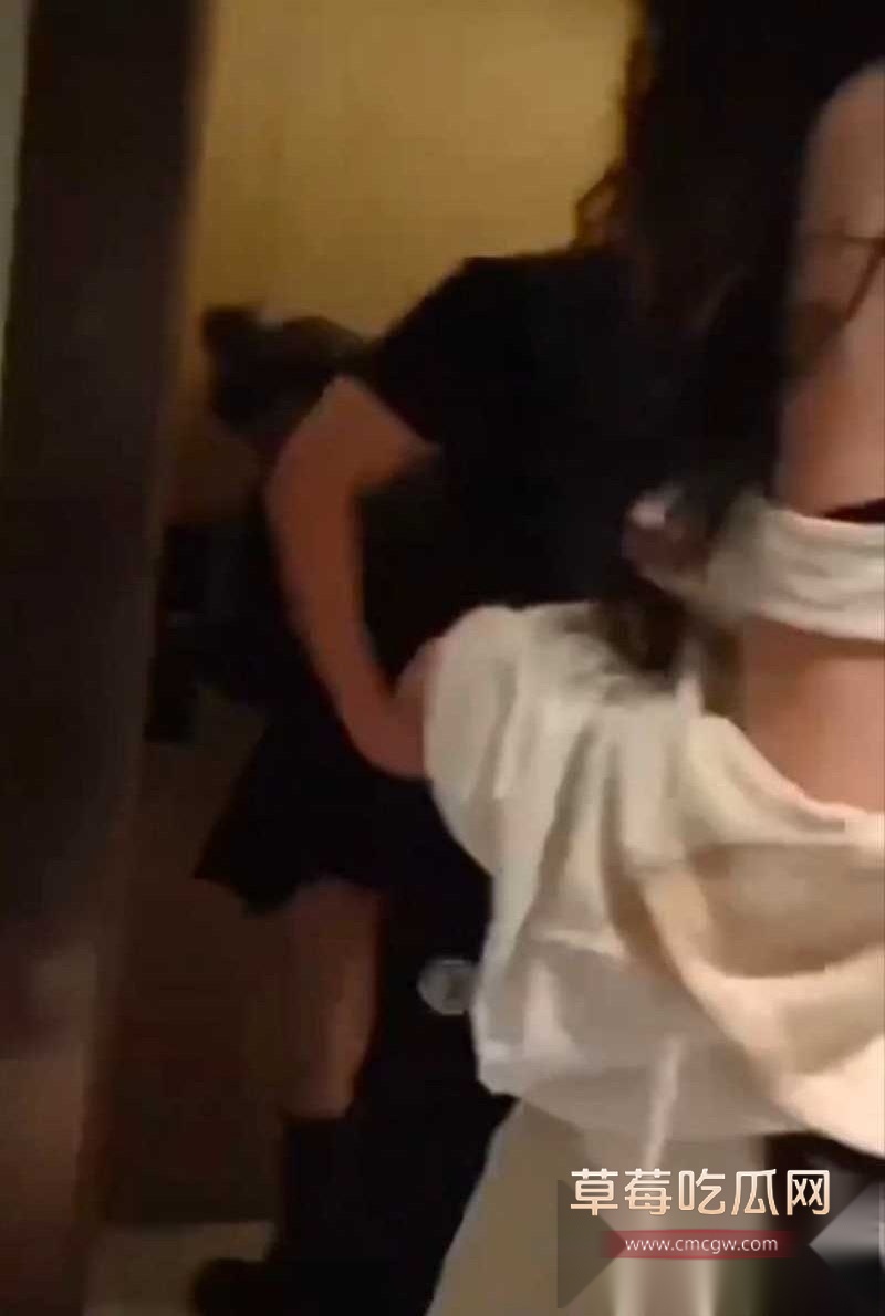 抖音网红妖怪ZZzAI被抓奸 10