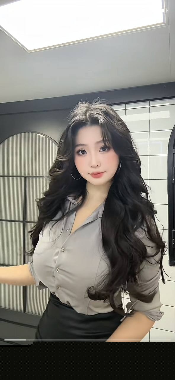 抖音200万粉丝网红肉装杨玉环 20