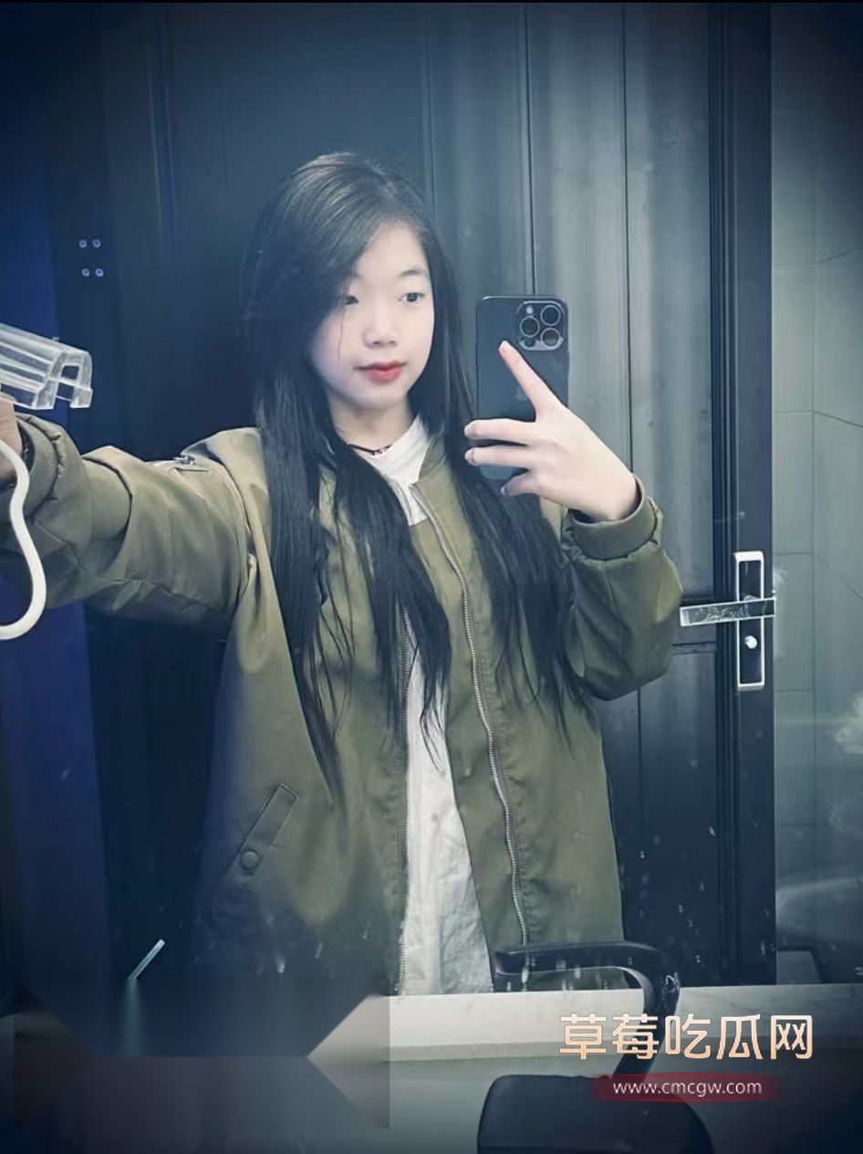 快手400万粉丝网红该来了私下约炮甜美女粉丝4 快手400万粉丝网红该来了私下约炮甜美女粉丝4