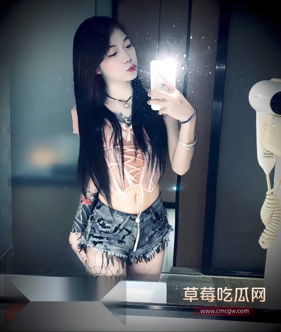 快手400万粉丝网红该来了私下约炮甜美女粉丝7 快手400万粉丝网红该来了私下约炮甜美女粉丝7