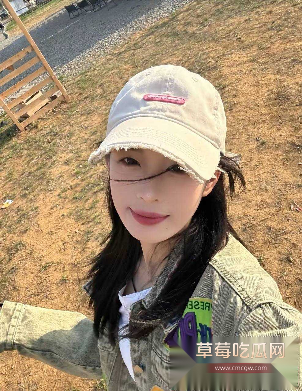 抖音220w粉丝男网红Dylan李善宇被素人女友投稿私生活混乱 不仅聊骚嫖娼而且感染炎症 尿黄色果冻状固体！ 22