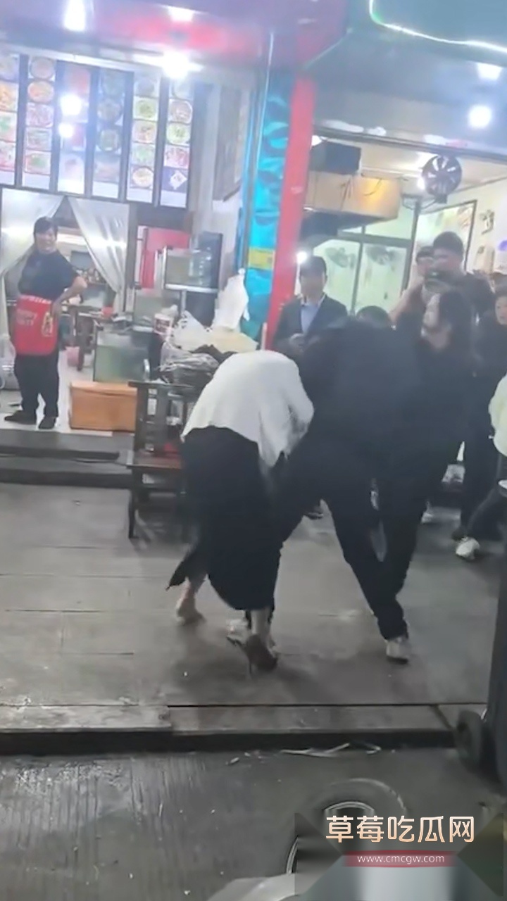 序列 900.00004813.Still002 序列 900.00004813.Still002