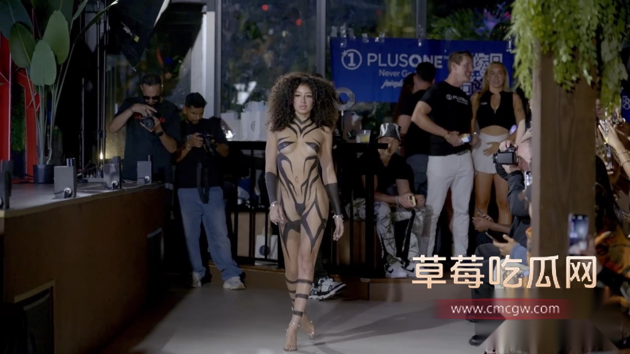 2025年迈阿密泳装时尚秀  7