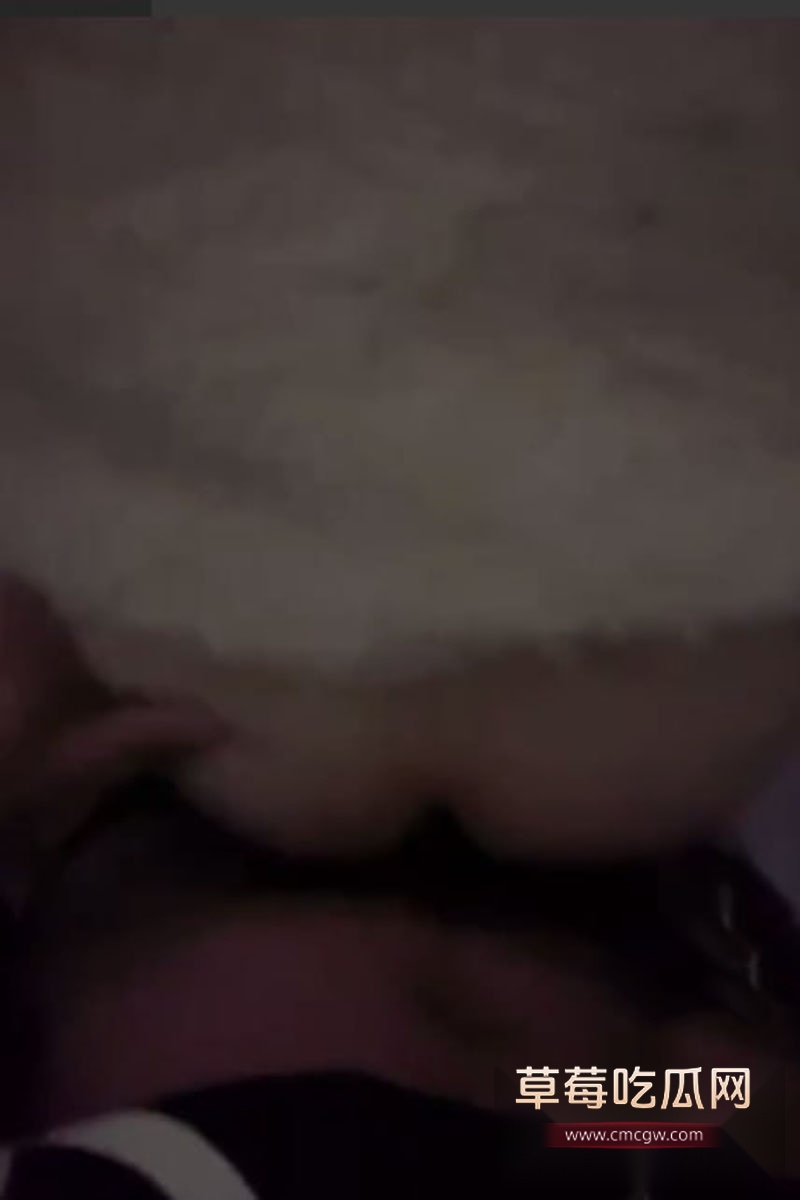 兄妹乱伦妹妹豹纹内裤跳蛋 4 兄妹乱伦妹妹豹纹内裤跳蛋 4