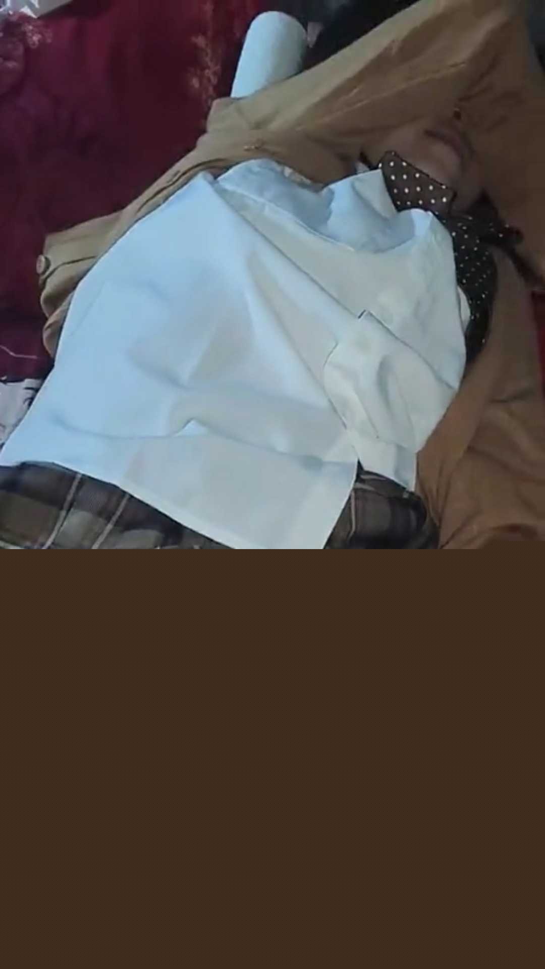 打野王子约操80斤苗条学生妹 1