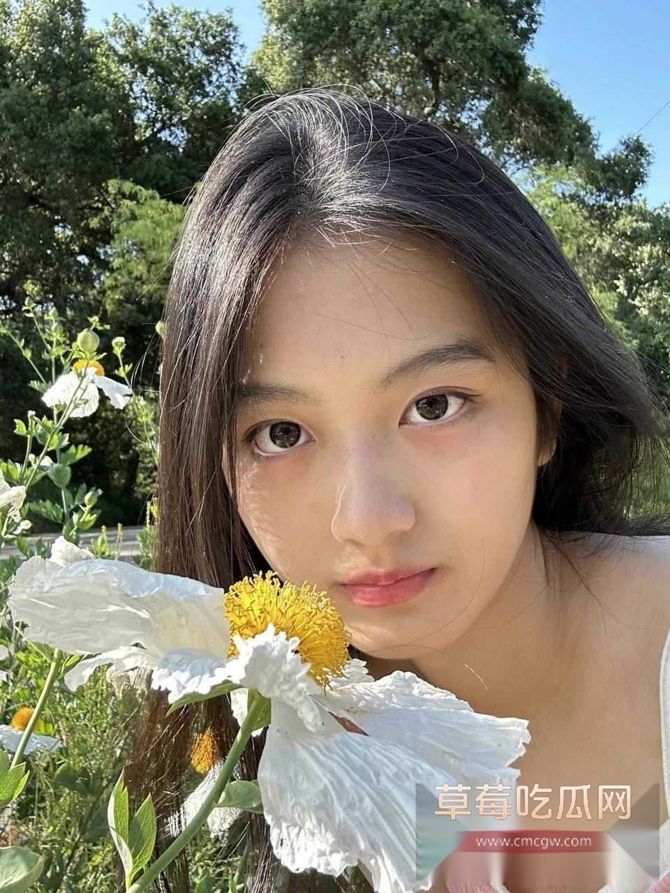 刘婷婷眼镜反差 4