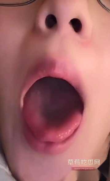 刘婷婷眼镜反差 7