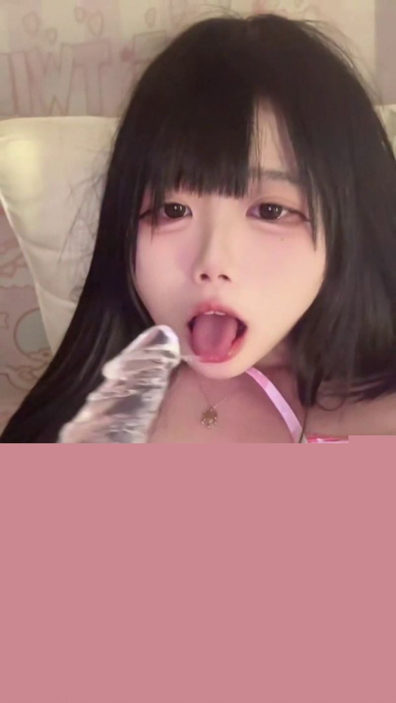 抖音甜妹幸酱自慰诱惑流出9