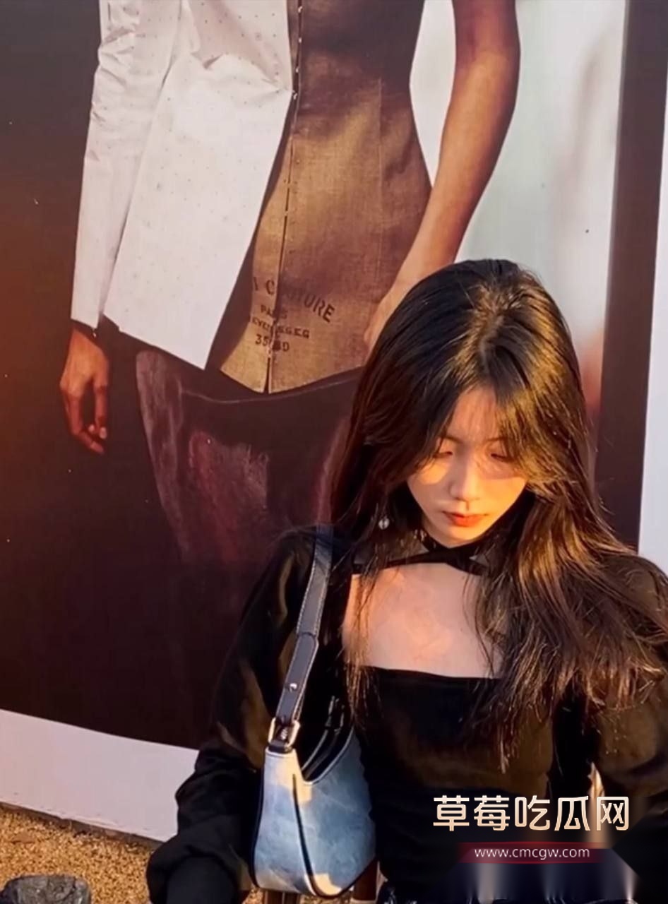 广州极品高颜值母狗陈敏仪 40