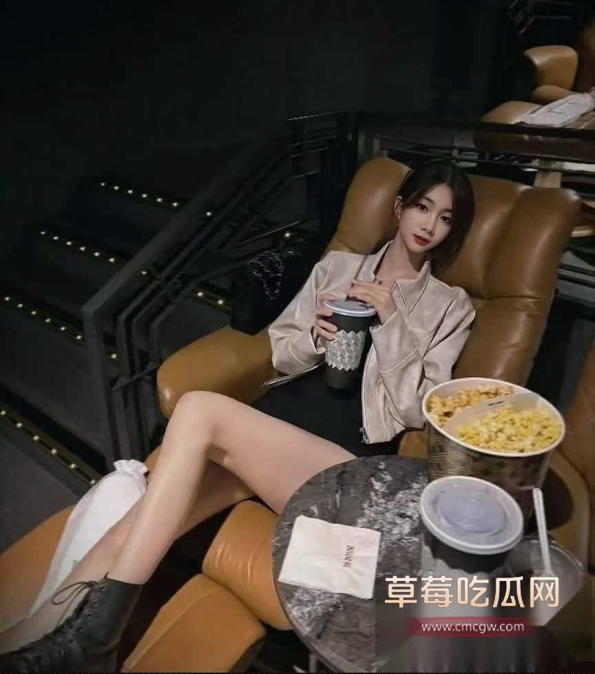 广州极品高颜值母狗陈敏仪 59