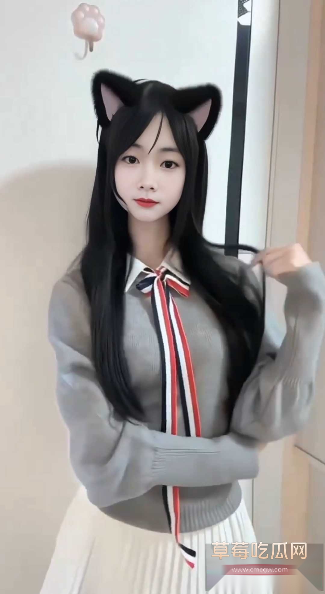 广州极品高颜值母狗陈敏仪 7