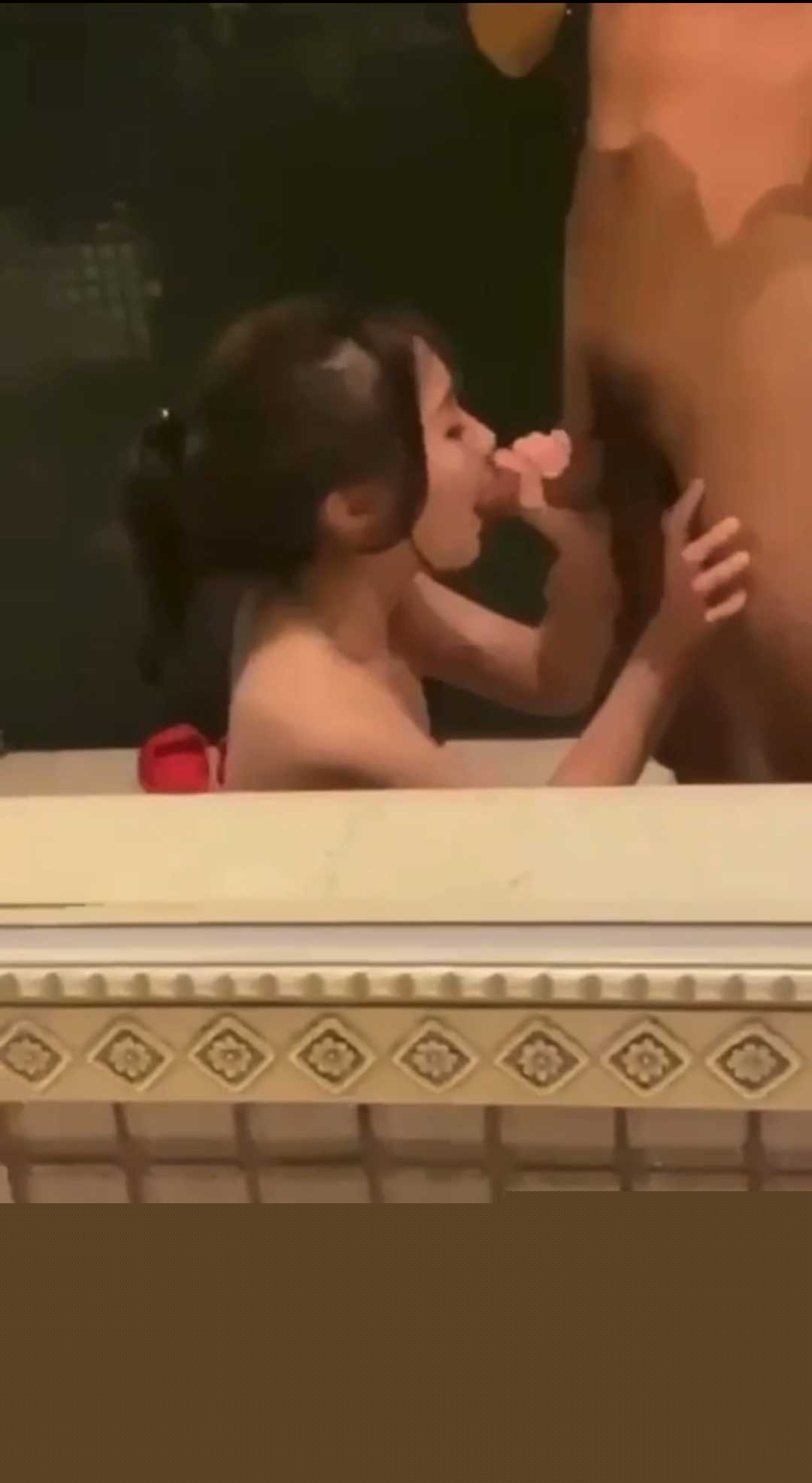 广州极品高颜值母狗陈敏仪 8