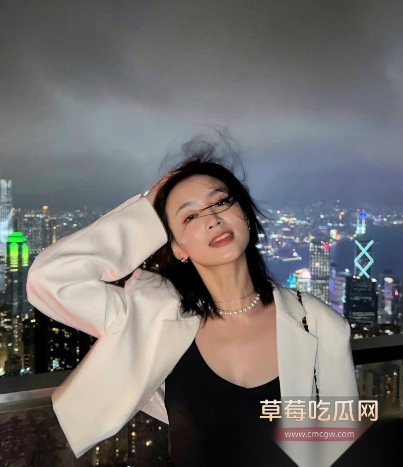 霍尊复出消息冲上热搜 几年前他被女友陈露写小作文曝光出轨嫖娼而宣布退圈 现想当无事发生重新复出圈钱？！ 1