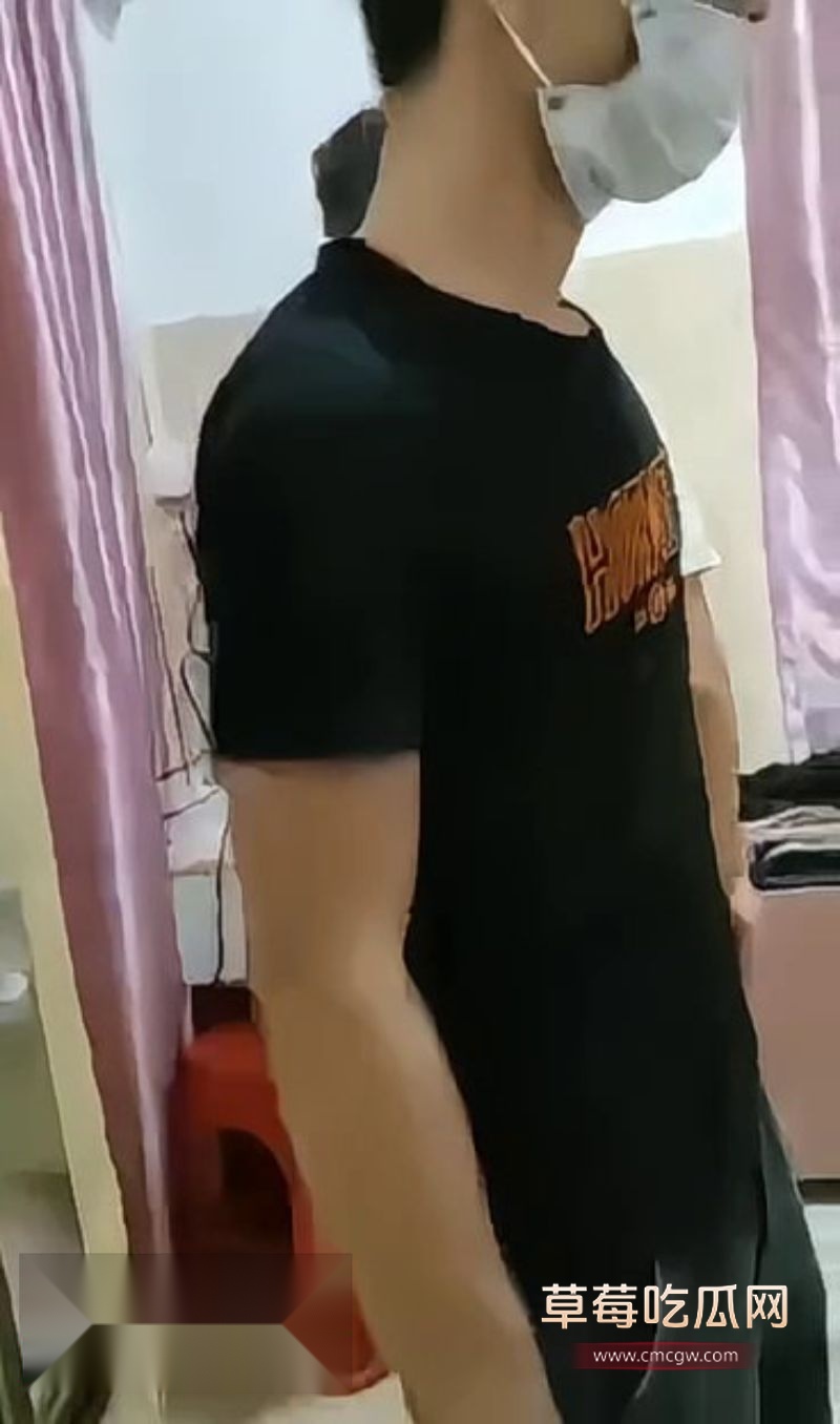 良家人妻酒店偷情被老公当场抓奸9 良家人妻酒店偷情被老公当场抓奸9