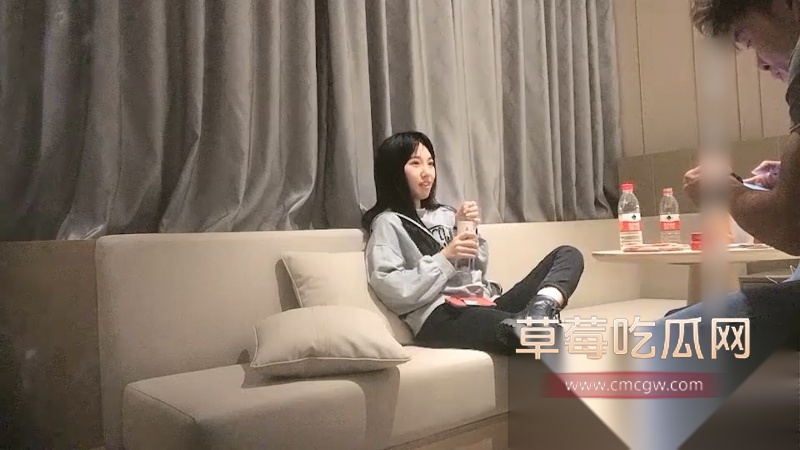 ThZuCc91沈先生1113刚开始还有说有笑最后被操得痛哭.00010801.Still003W800px ThZuCc91沈先生1113刚开始还有说有笑最后被操得痛哭.00010801.Still003W800px