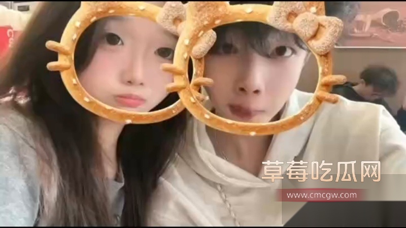 四川护理职业学院猛男李博 深夜带护理系学妹嘉欣在教学楼楼道 暧昧缠绵啪啪一小时 其同学偷拍下了这激情四射的一幕! 5 四川护理职业学院猛男李博 深夜带护理系学妹嘉欣在教学楼楼道 暧昧缠绵啪啪一小时 其同学偷拍下了这激情四射的一幕! 5