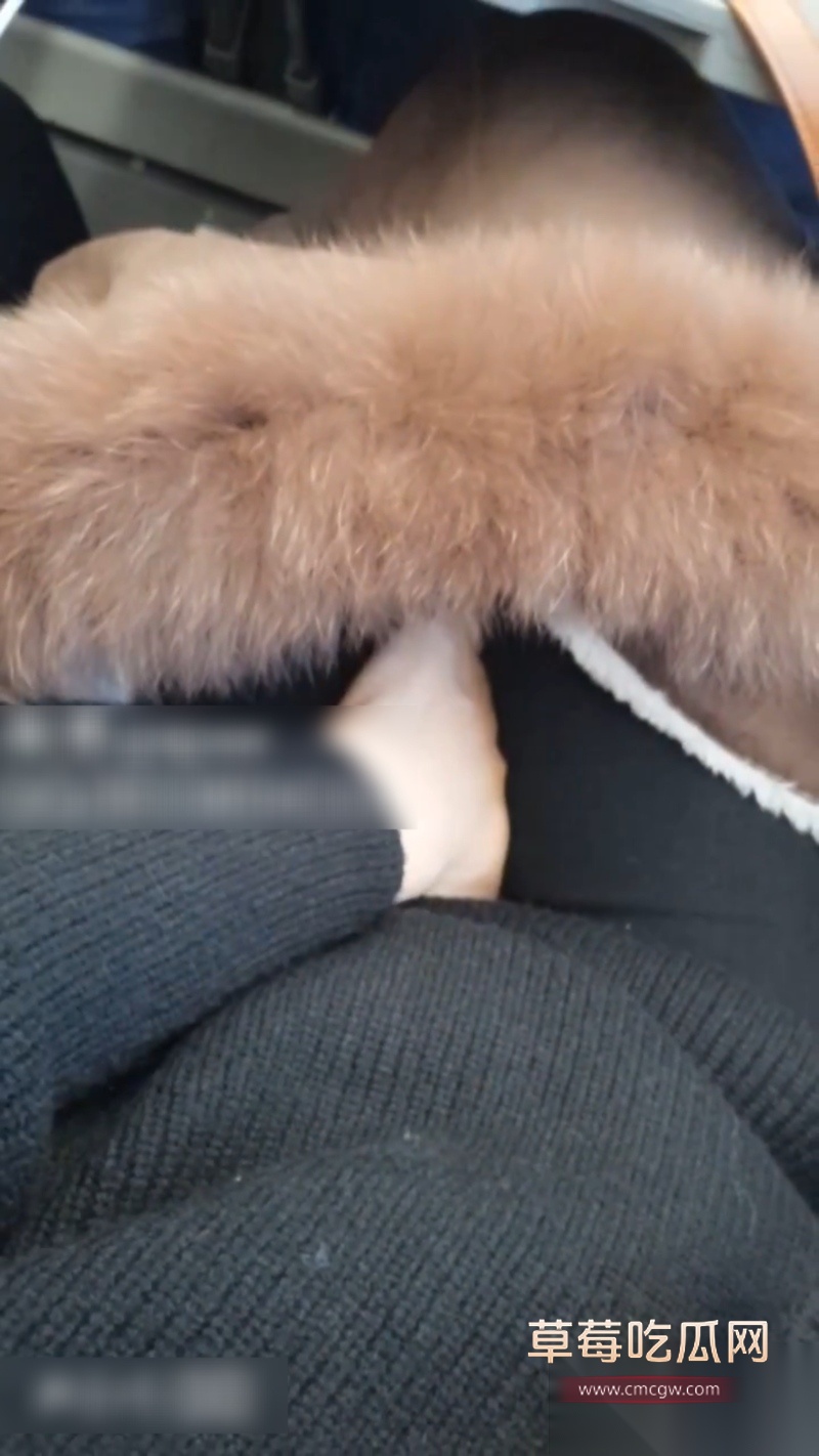 娜美妖姬高铁露出 1