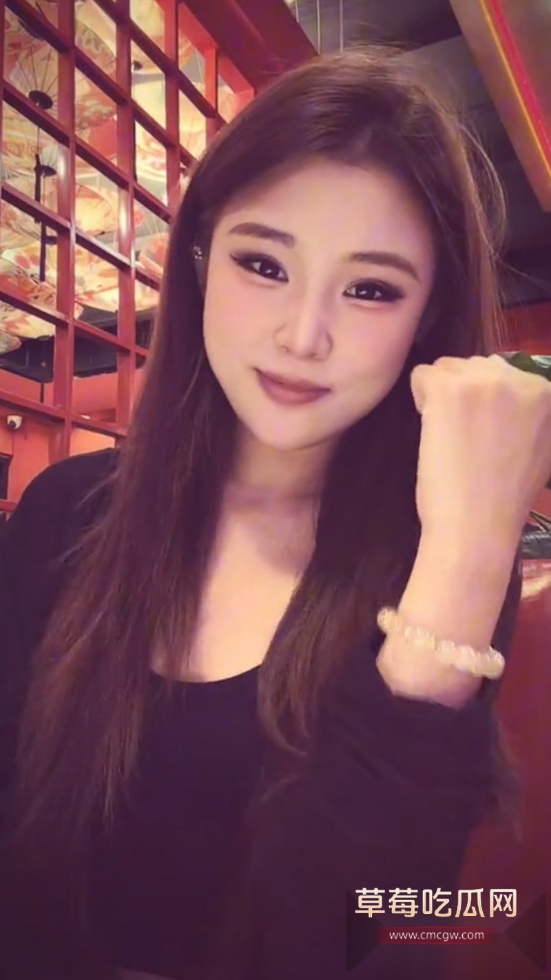 柬埔寨见男友失联的抖音网红橙子姐姐疑似被卖 成交价25万u 有消息称她被卖到了香格里拉 200美金可操！ 13