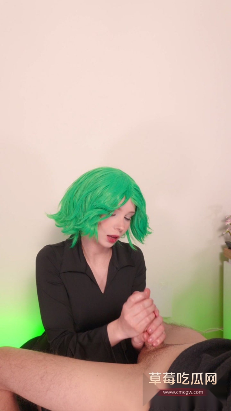 Kovicki黑丝cos龙卷果冻 2 Kovicki黑丝cos龙卷果冻 2